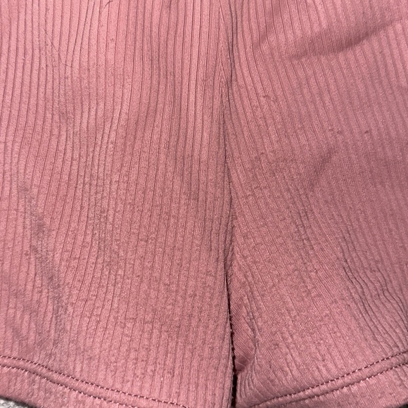 Kortni Jeane Ribbed Rose Euros - Picture 2 of 2